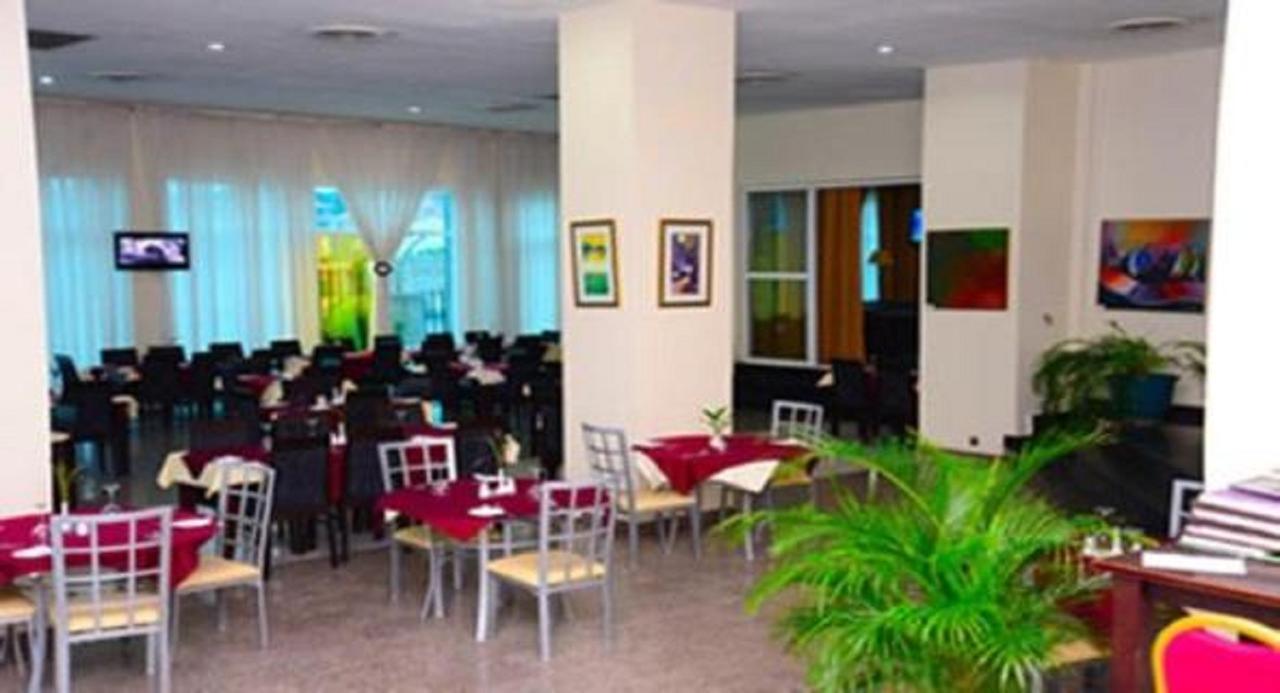 Golden Royale Hotel Enugu Kültér fotó